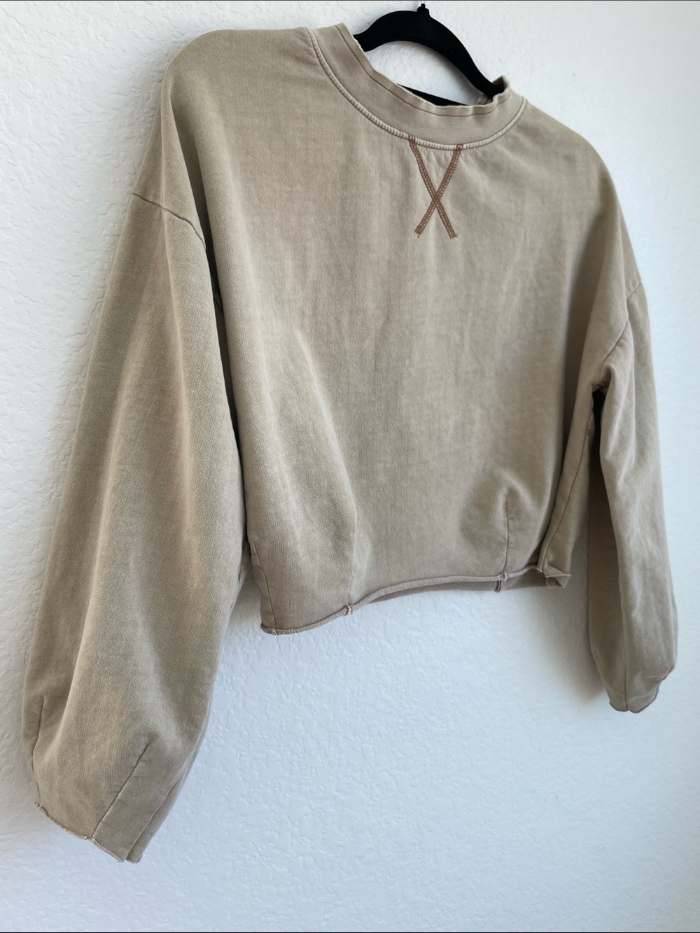 out from under | Urban Outfitters Taupe Cropped Pullover Sweatshirt (flaw) • XS